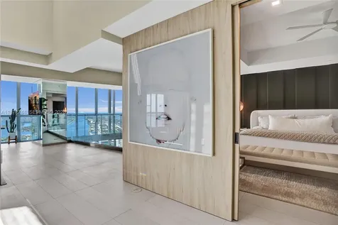 1100 Biscayne Boulevard Miami FL 33132