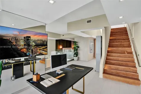 1100 Biscayne Boulevard Miami FL 33132