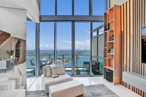 1100 Biscayne Boulevard Miami FL 33132