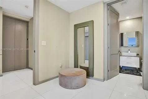 1100 Biscayne Boulevard Miami FL 33132