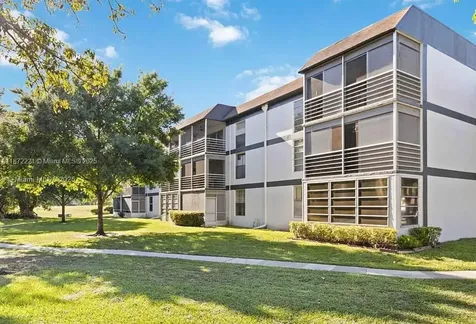 8350 Sands Point Boulevard Tamarac FL 33321