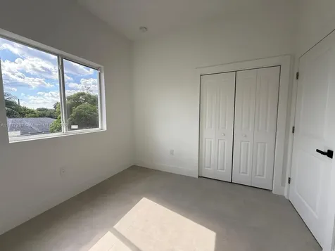 2788 NW 9th Place Fort Lauderdale FL 33311