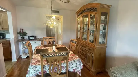 3033 Berkshire B Deerfield Beach FL 33442