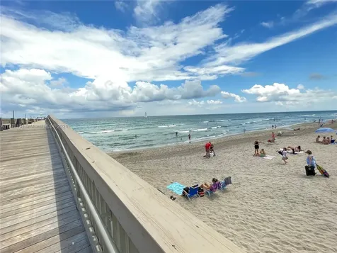 3033 Berkshire B Deerfield Beach FL 33442