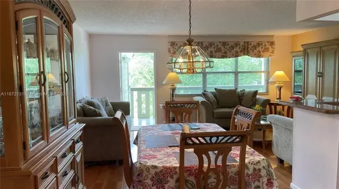3033 Berkshire B Deerfield Beach FL 33442