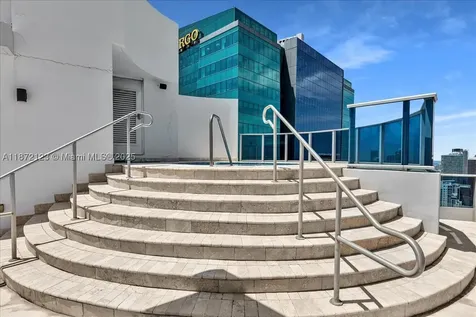 200 Biscayne Boulevard Way Miami FL 33131