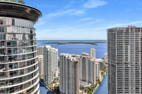 200 Biscayne Boulevard Way Miami FL 33131