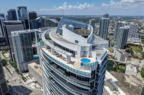200 Biscayne Boulevard Way Miami FL 33131
