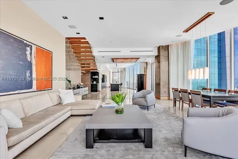 200 Biscayne Boulevard Way Miami FL 33131