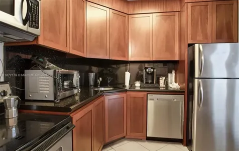 4551 Ponce De Leon Boulevard Coral Gables FL 33146