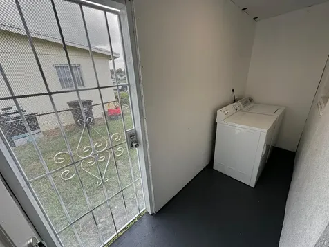 1344 9th Street West Palm Beach FL 33401