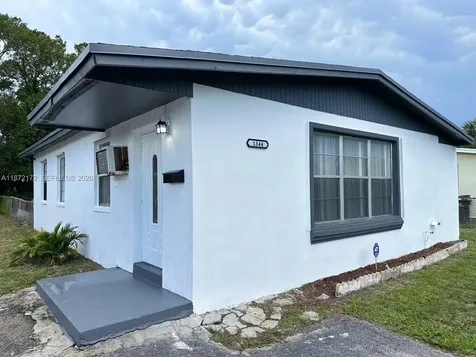 1344 9th Street West Palm Beach FL 33401