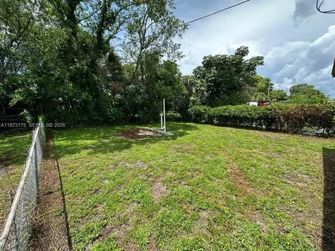 1344 9th Street West Palm Beach FL 33401