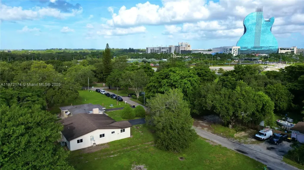 4460 SW 59th Court Dania Beach FL 33314