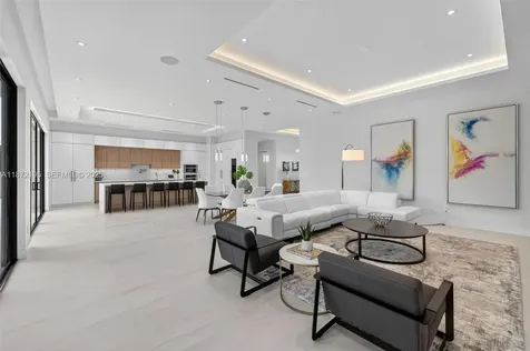 2757 NE 34th Street Fort Lauderdale FL 33306