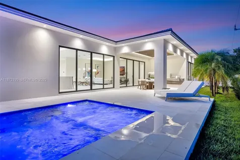 2757 NE 34th Street Fort Lauderdale FL 33306