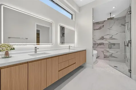 2757 NE 34th Street Fort Lauderdale FL 33306