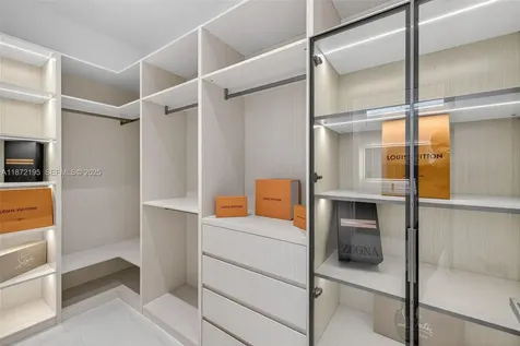 2757 NE 34th Street Fort Lauderdale FL 33306