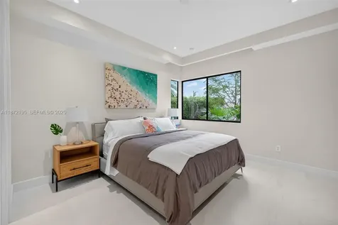 2757 NE 34th Street Fort Lauderdale FL 33306