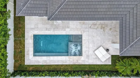 2757 NE 34th Street Fort Lauderdale FL 33306