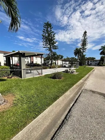 2828 Jackson Street Fort Myers FL 33901