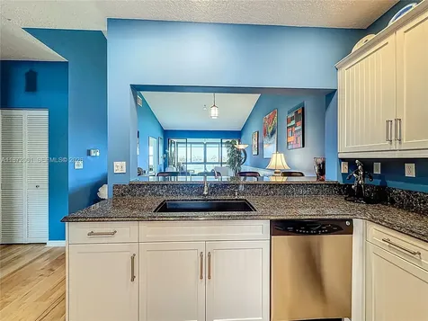 6082 SE Landing Way Stuart FL 34997