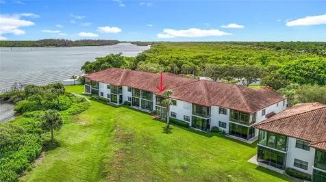 6082 SE Landing Way Stuart FL 34997