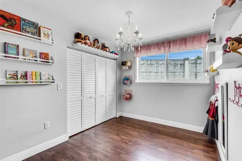9091 SW 49th Street Cooper City FL 33328