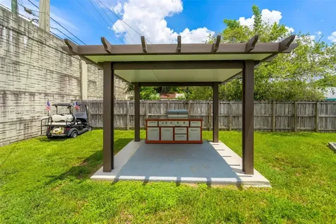 9091 SW 49th Street Cooper City FL 33328