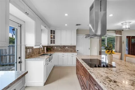 9091 SW 49th Street Cooper City FL 33328