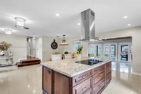 9091 SW 49th Street Cooper City FL 33328