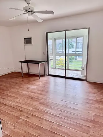 19 Newport A Deerfield Beach FL 33442
