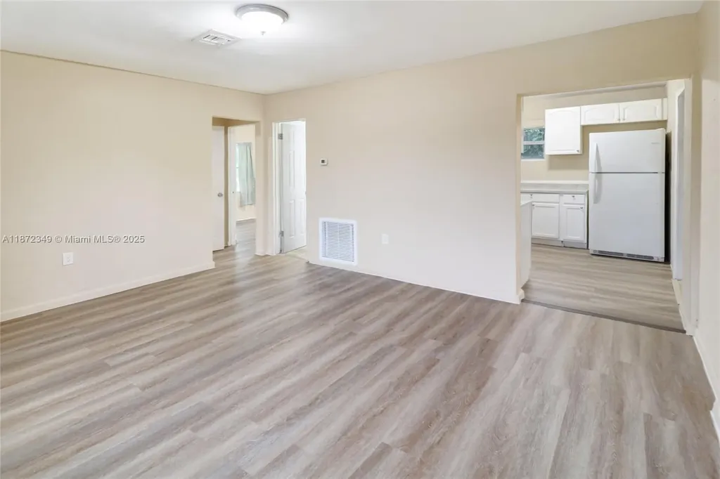 2768 NW 5th Street Pompano Beach FL 33069