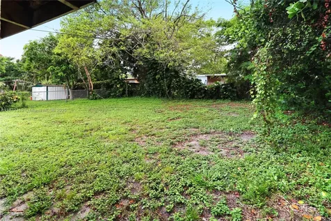 2768 NW 5th Street Pompano Beach FL 33069