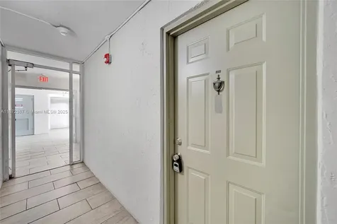 8260 SW 210th Street Cutler Bay FL 33189