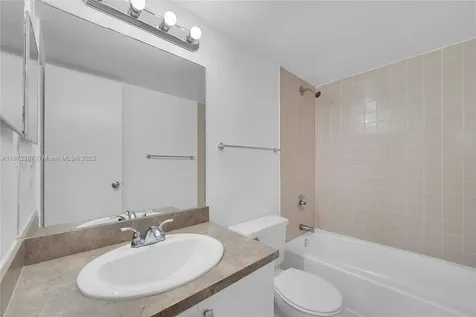 8260 SW 210th Street Cutler Bay FL 33189