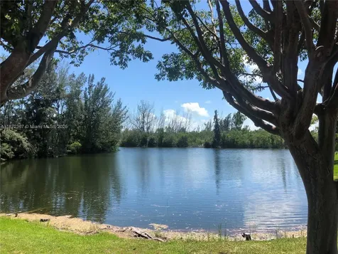 8260 SW 210th Street Cutler Bay FL 33189