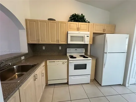 3398 NE 9th Drive Homestead FL 33033