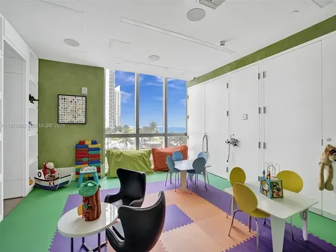 17475 Collins Avenue Sunny Isles Beach FL 33160