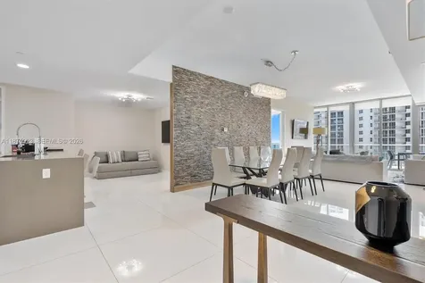 17475 Collins Avenue Sunny Isles Beach FL 33160