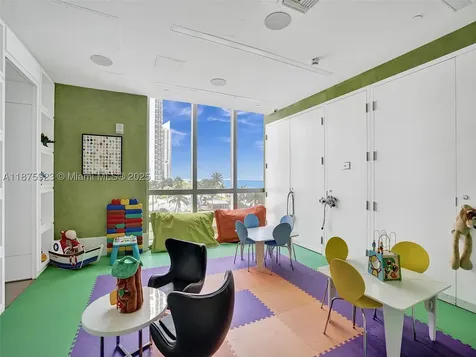 17475 Collins Avenue Sunny Isles Beach FL 33160
