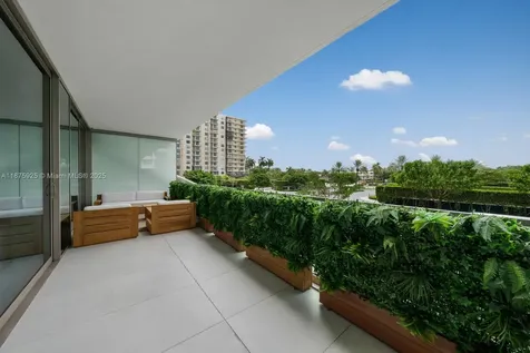 10203 Collins Avenue Bal Harbour FL 33154