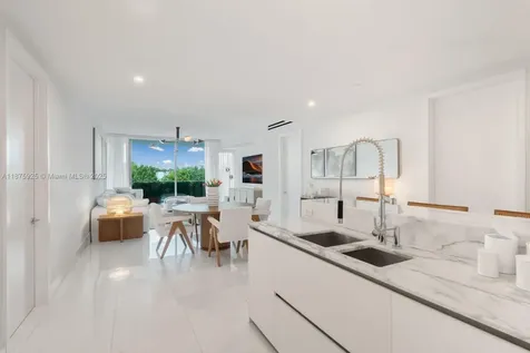 10203 Collins Avenue Bal Harbour FL 33154