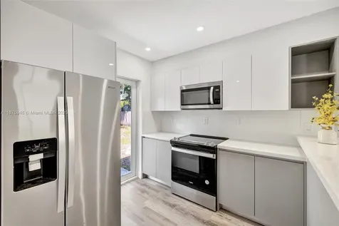 843 SW 20th Street Fort Lauderdale FL 33315