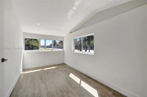 843 SW 20th Street Fort Lauderdale FL 33315