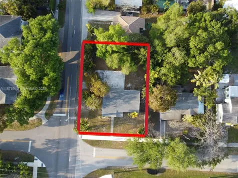 843 SW 20th Street Fort Lauderdale FL 33315