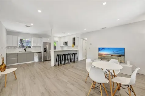 843 SW 20th Street Fort Lauderdale FL 33315