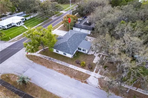 2600 Lakeview Drive Sebring FL 33870