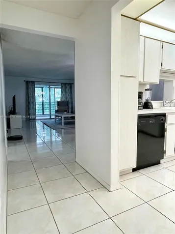 131 SE 3rd Avenue Dania Beach FL 33004