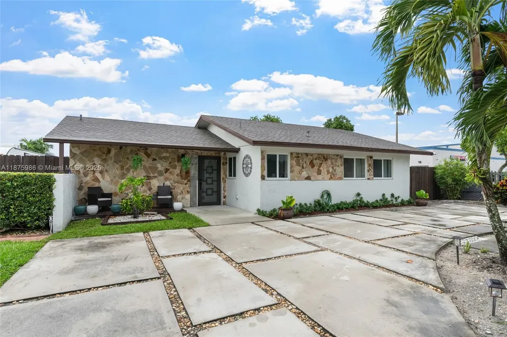 2791 NW 207th Street Miami Gardens FL 33056